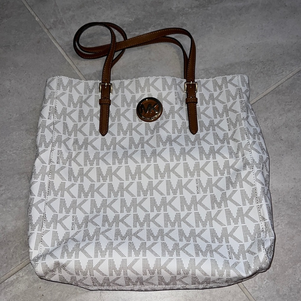 Michael Kors Tote